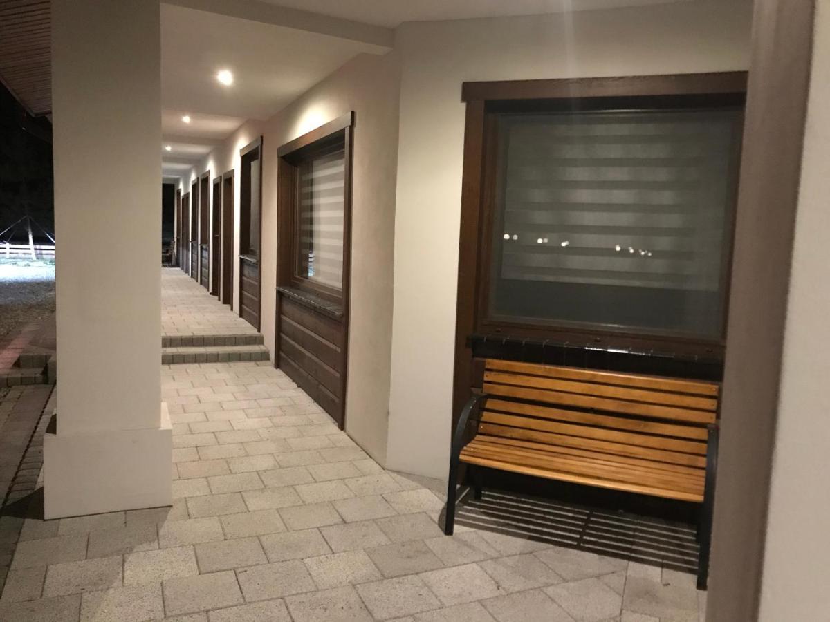 Gosciniec Krepa Hotel Lipsko Buitenkant foto