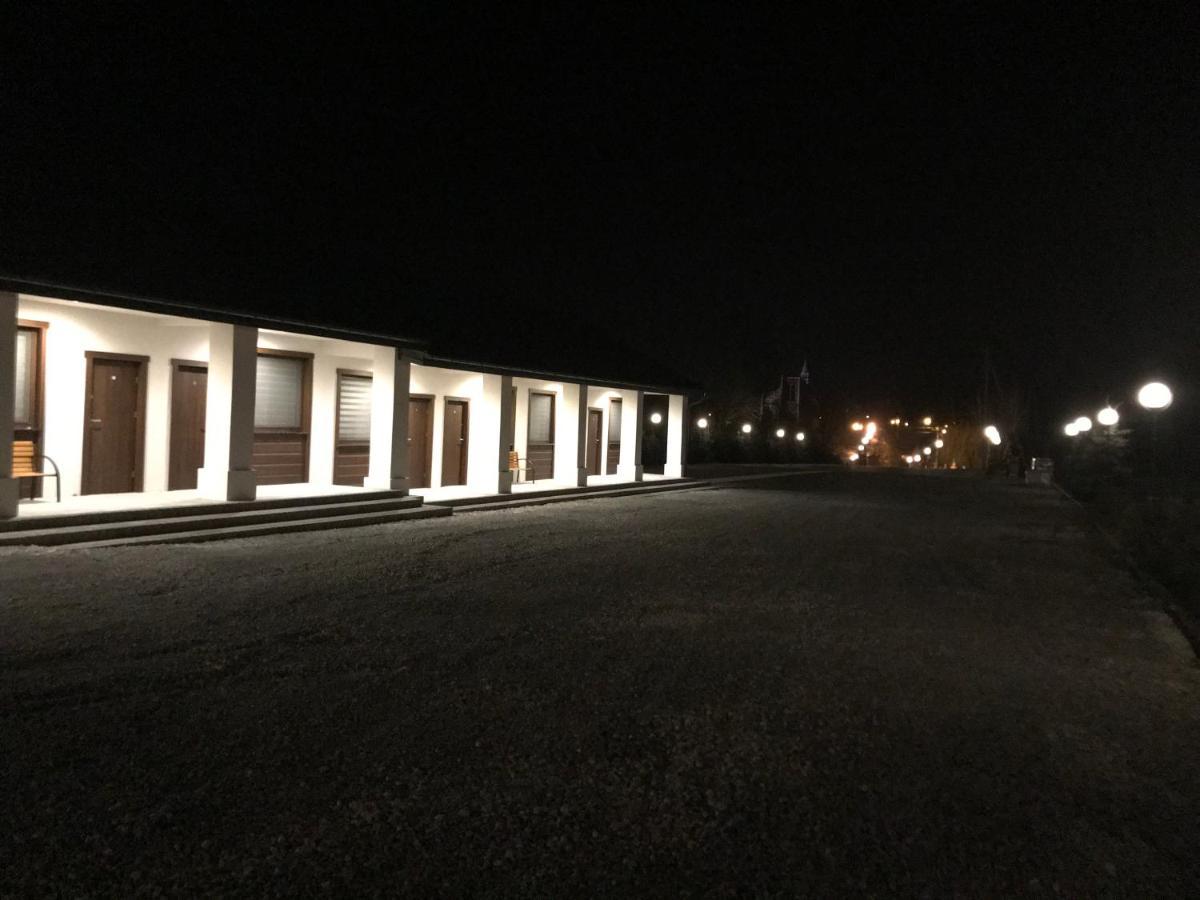 Gosciniec Krepa Hotel Lipsko Buitenkant foto