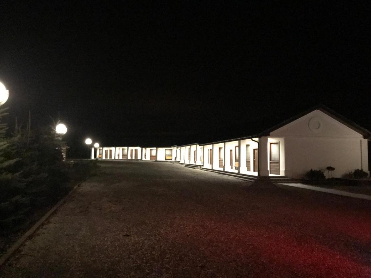 Gosciniec Krepa Hotel Lipsko Buitenkant foto